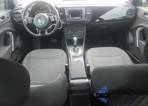 2019 Volkswagen Beetle S z USA, uszkodzony, nr VIN 3VWFD7ATXKM706311